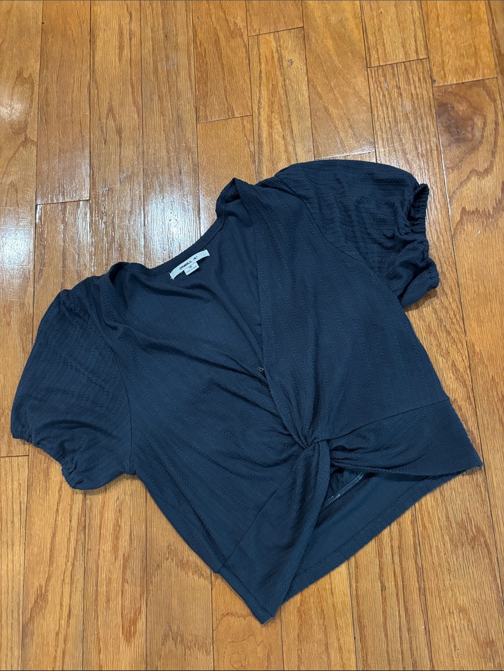 Women’s Navy O’Neill Twist-Front Short Sleeve Top